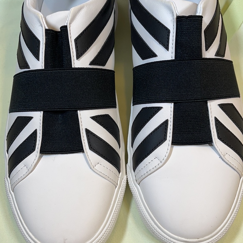 Burberry Men’s Shoes - Picture 3 of 7